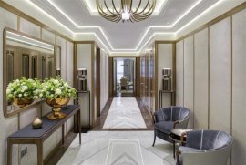 67, London, England, N2